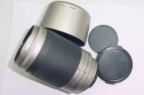 Nikon 300 5 6 - 70-300, g