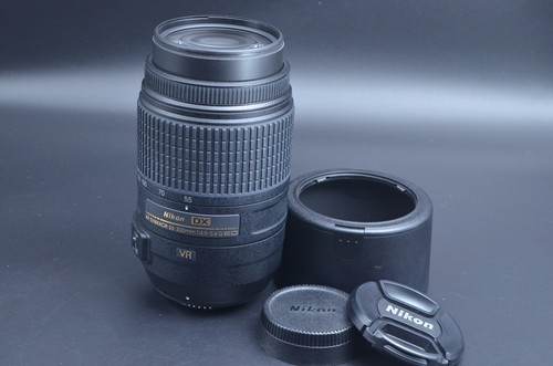Nikon nikkor 300 mm - 55-300,