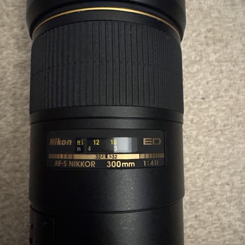 Nikon nikkor 300mm f - af-s, f/4d